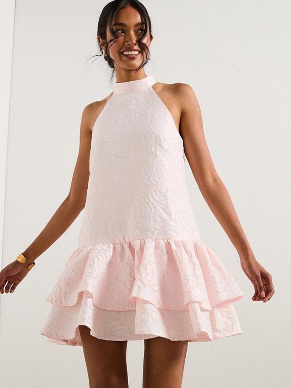 NWT Elliatt Deanna Blush Pink Halter Ruffle-Hem Mini Dress - Picture 4 of 5